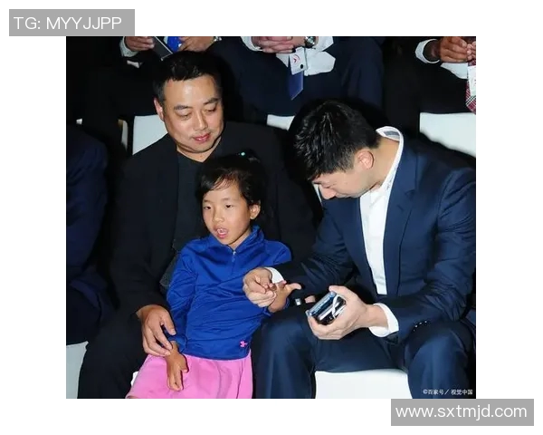 刘国良如何与足球明星们携手共创体育传奇与友谊之路